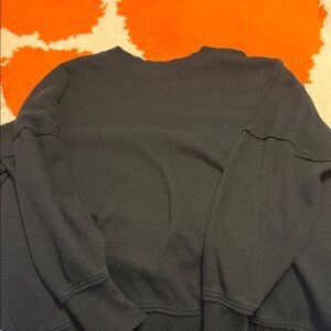 Aerie Women’s Black Crewneck Sweater